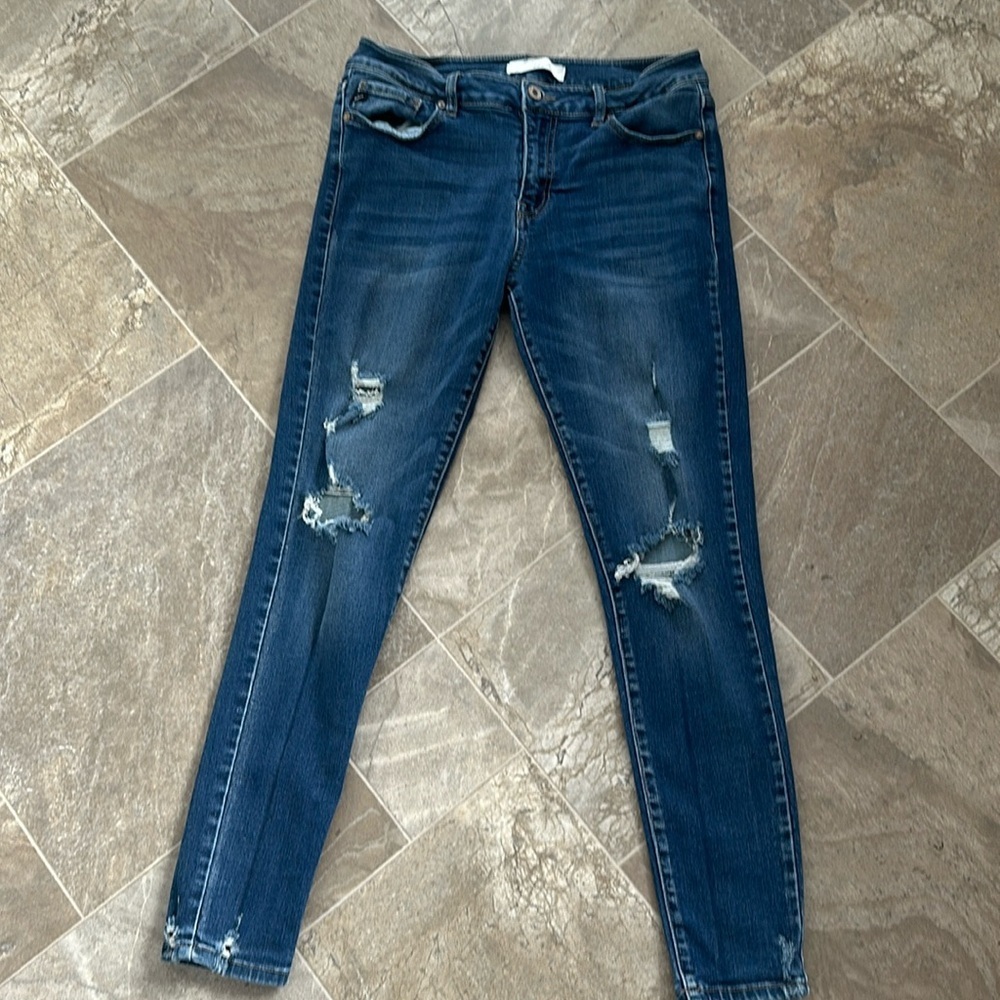 KanCan estilo 11/29 distressed, skinny, jean denim ladies #kc71520